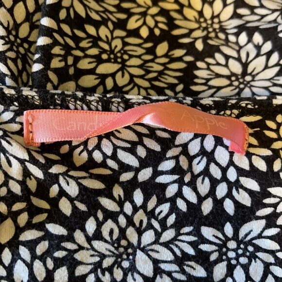 Candy Apple Black White Floral Apron Dress S - Picture 12 of 16